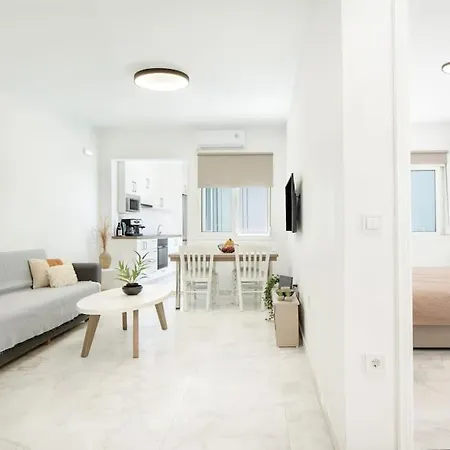 Gio Center * Rhodes City