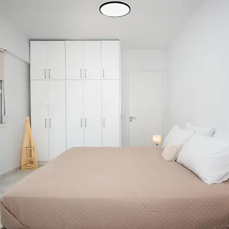 Gio Center * Rhodes City