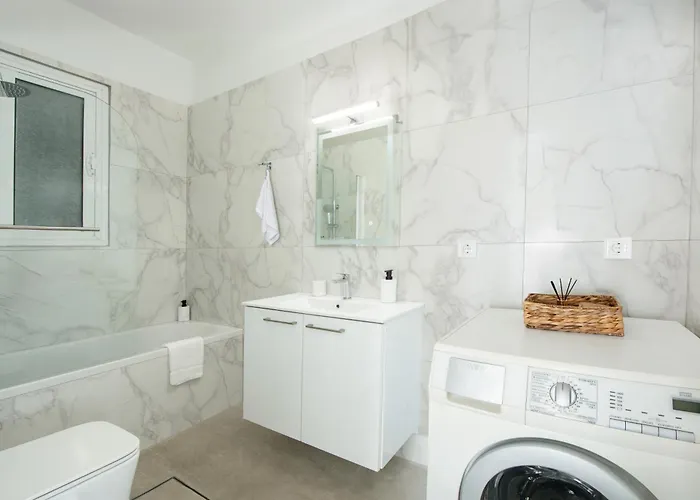 Gio Center * Rhodes City